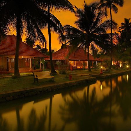 Kondai Lip Backwater Heritage Resort Kochi Kültér fotó